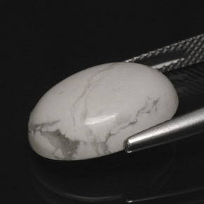 8.10 карата, натуральный Серовато-белый Хаулит, Огранка Овал, Непрозрачный