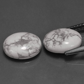  карата, натуральный Серовато-белый Хаулит, Огранка Овал, Непрозрачный