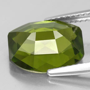 4.70 карата, натуральный Оливковый Зеленый Идокраз, Подушка Крой, Чистота VS