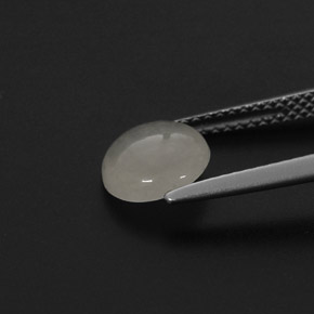 1.59 карата, натуральный Белый Жадеит, Огранка Круг, Полупрозрачный