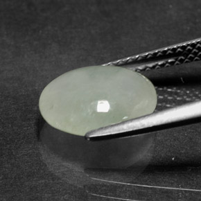 2.81 карата, натуральный Светло-зеленый Жадеит, Прозрачный, Полупрозрачный