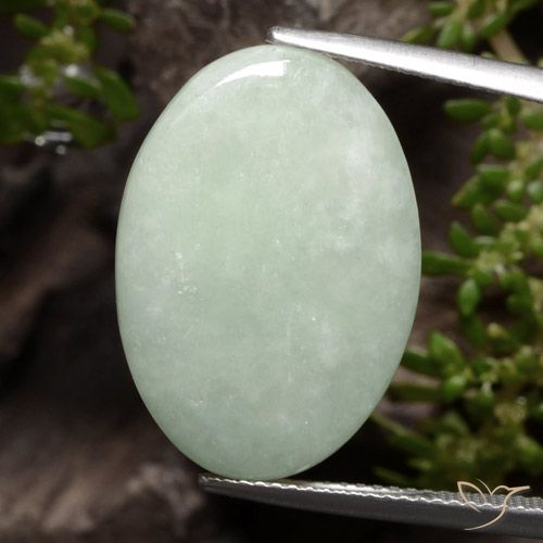 15.94ct Натуральный Светло-желтовато-зеленый Жадеит, Овал, Полупрозрачный