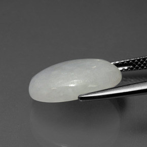 6.81 карата, натуральный Светло-зеленый Жадеит, Огранка Овал, Полупрозрачный