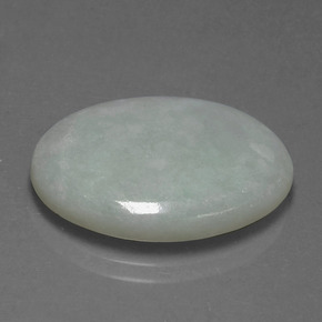 18.53 карата, натуральный Зеленый Жадеит, Огранка Овал, Полупрозрачный
