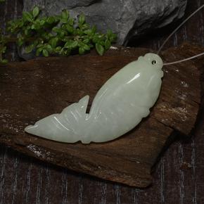 28.60 карата, натуральный Средний зеленый Жадеит, Необычная форма, Полупрозрачный