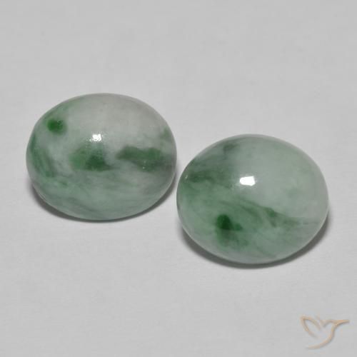 9.78 карата, натуральный Medium Light Green Жадеит, Овал, Непрозрачный