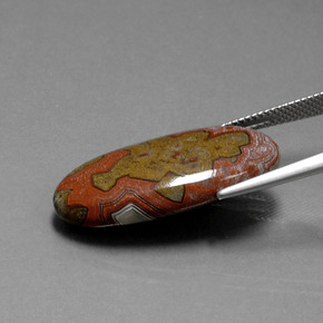 Натуральный многоцветный яшма 14,86 карата огранка овал, непрозрачный