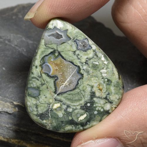 35.35ct Натуральный Многоцветный Яшма, Форма груши, Непрозрачный
