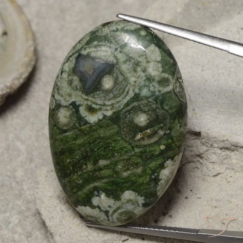 29.52ct Натуральный Многоцветный Яшма, Овал, Непрозрачный