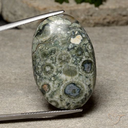 28.65ct Натуральный Многоцветный Яшма, Овал, Непрозрачный