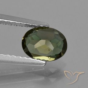 0.75 карата, натуральный Коричневато-зеленый Корнерупин, Овал, VVS-VS