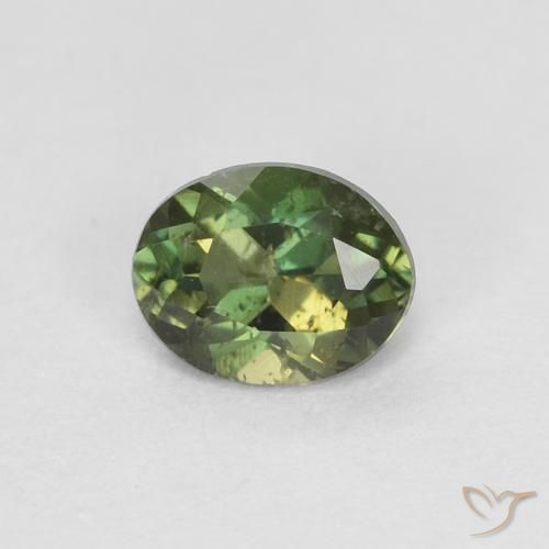 0.31ct Натуральный Землисто-зеленый Корнерупин, Овал, VS-SI