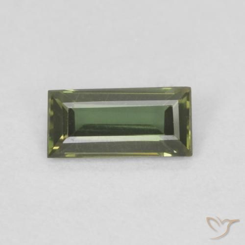 0.27ct Натуральный Темно-зеленый Корнерупин, Огранка Багет, VVS-VS