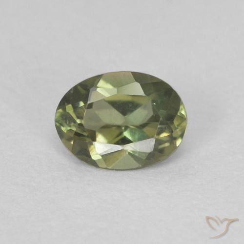0.24ct Натуральный Желтовато-зеленый Корнерупин, Овал, Чистота VVS