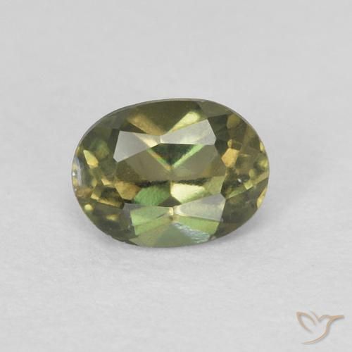 0.27ct Натуральный Теплый лесной зеленый Корнерупин, Овал, Чистота VVS