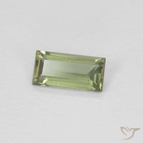 0.24 карата, натуральный Medium Light Green Корнерупин, Огранка Багет, Чистота VVS