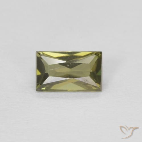 0.32ct Натуральный Коричневато-зеленый Корнерупин, Огранка Багет, Чистота VVS