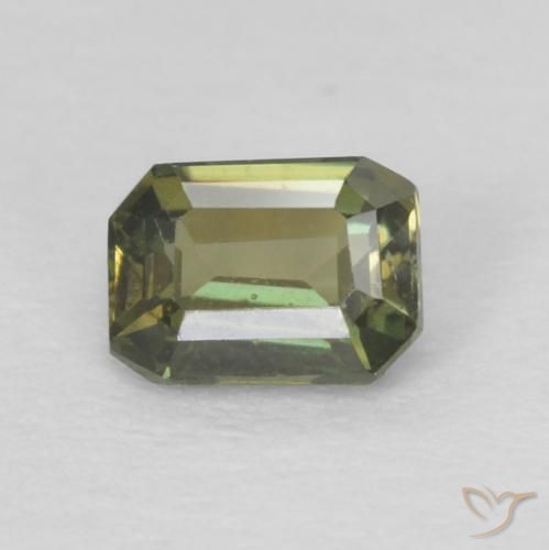 0.26ct Натуральный Земля зеленый Корнерупин, Изумрудная огранка, Чистота VS