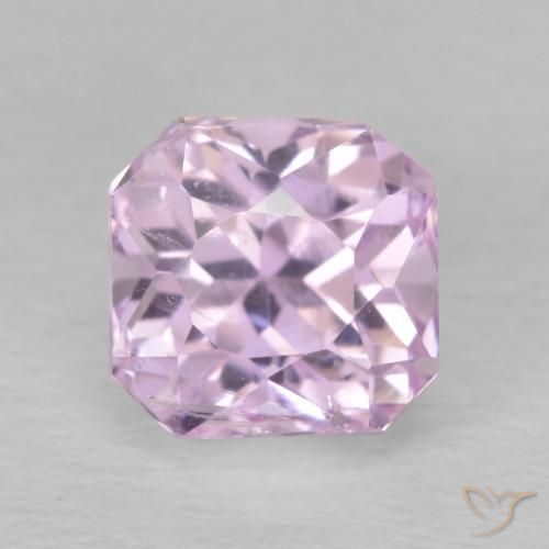 2.46ct Натуральный Вишнево-розовый тон кунцит, Изумрудная огранка, Чистота VS