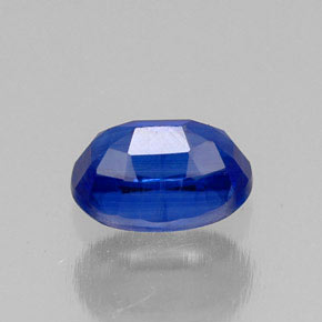 Натуральный синий кианит 0,78 карата огранка овал, VS-SI