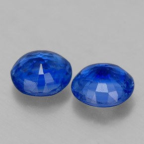  карата, натуральный Синий / Голубой кианит, Огранка Круг, VS-SI