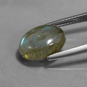 5.51 карата, натуральный Многоцветный Лабрадорит, Огранка Овал, Полупрозрачный