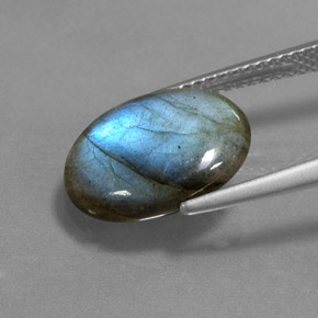 3.74 карата, натуральный Многоцветный Лабрадорит, Огранка Овал, Полупрозрачный