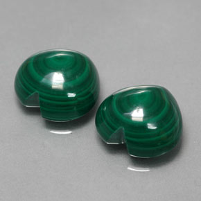  карата, натуральный Зеленый различных оттенков Малахит, Форма сердца, Непрозрачный