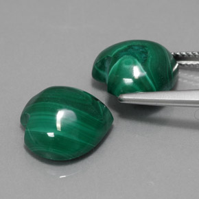  карата, натуральный Зеленый различных оттенков Малахит, Форма сердца, Непрозрачный