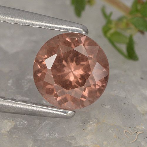 0.93ct Натуральный Средне-темно-розовый Малайский гранат, Круглый, Чистота VS