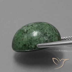 15.84 карата, натуральный Землисто-зеленый Мау-Сит-Сит, Овал, Непрозрачный