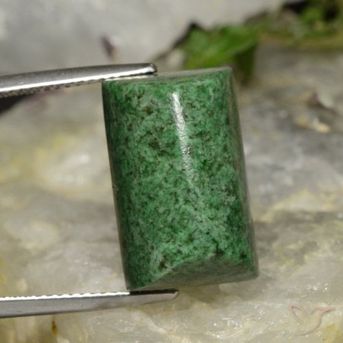 21.71ct Натуральный Сосновый зеленый Мау-Сит-Сит, Огранка Багет, Непрозрачный