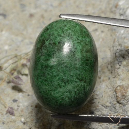 28.65ct Натуральный Темно-зеленый Мау-Сит-Сит, Овал, Непрозрачный