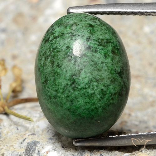 18.43ct Натуральный Средний зеленый Мау-Сит-Сит, Овал, Непрозрачный