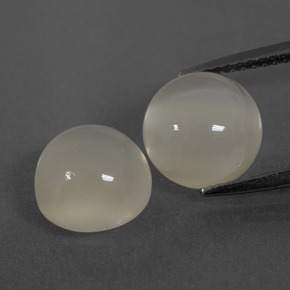 6.72 карата, натуральный Теплый белый Лунный Камень, Огранка Круг, Полупрозрачный