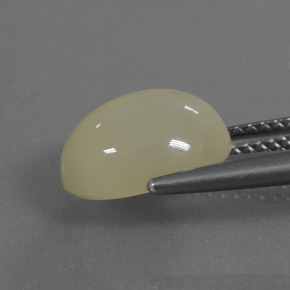 Натуральный Средний желтый Лунный Камень 4,11 карата Огранка Овал, Полупрозрачный