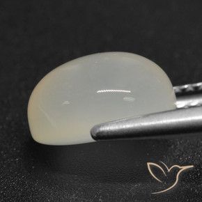 3.00 карата, натуральный Полупрозрачный белый Лунный Камень, Огранка Овал, Полупрозрачный