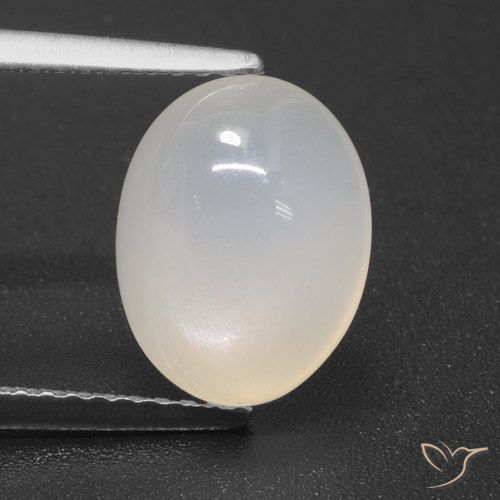 3.52ct Натуральный жемчужно-белый Лунный камень, Овал, Полупрозрачный