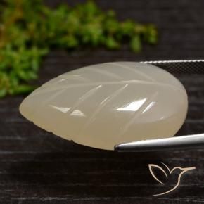 Натуральный Светло-кофейный коричневый Лунный камень 31,11 карата Необычная форма, Полупрозрачный