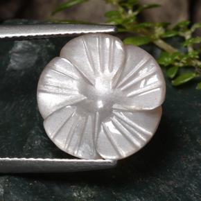 Натуральный очень светло-коричневый лунный камень 6,52 карата цветочная огранка, полупрозрачный