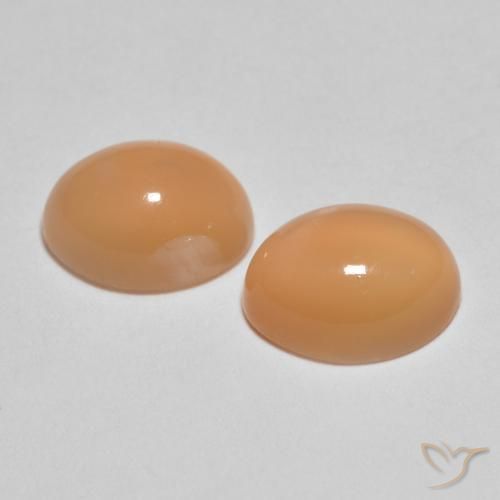 2.86 карата, натуральный Medium Light-Orange Лунный камень, Овал, Полупрозрачный