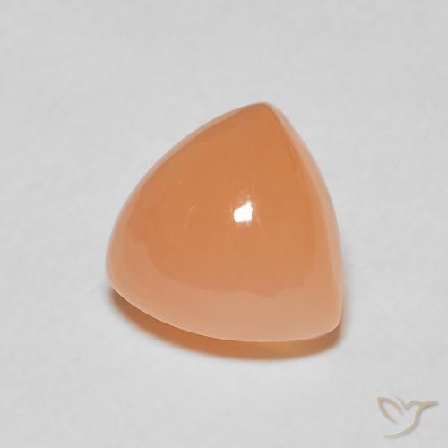 2.21 карата, натуральный Medium Light-Orange Лунный камень, Триллион, Полупрозрачный