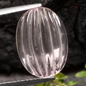 3.88 карата, натуральный Кораллово-розовый тон Морганит, Огранка Овал, Прозрачный