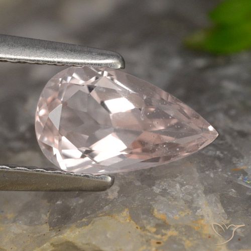 0.77ct Натуральный Фламинго Розовый Морганит, Форма груши, VVS-VS