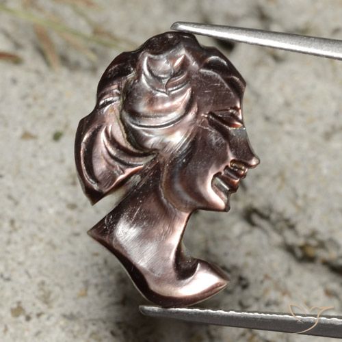 3.45ct Натуральный Шоколадно-коричневый Перламутр, причудливая, Непрозрачный