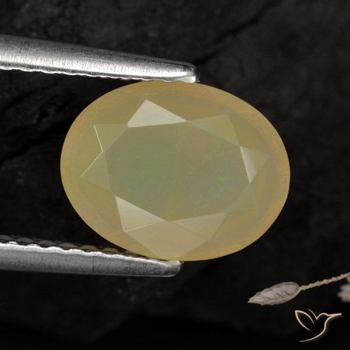 1.14ct Натуральный Многоцветный Опал, Овал, Полупрозрачный