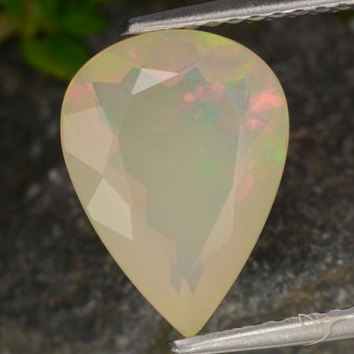 1.91ct Натуральный Многоцветный Опал, Форма груши, Полупрозрачный