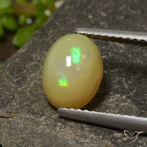 1.37ct Натуральный Многоцветный Опал, Овал, Полупрозрачный