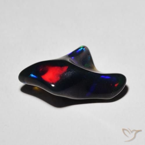 2.73 карата, натуральный Многоцветный Опал, Необычная форма, Полупрозрачный