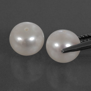  карата, натуральный Серебристо-белый Жемчуг, Сфера / Шар, Непрозрачный